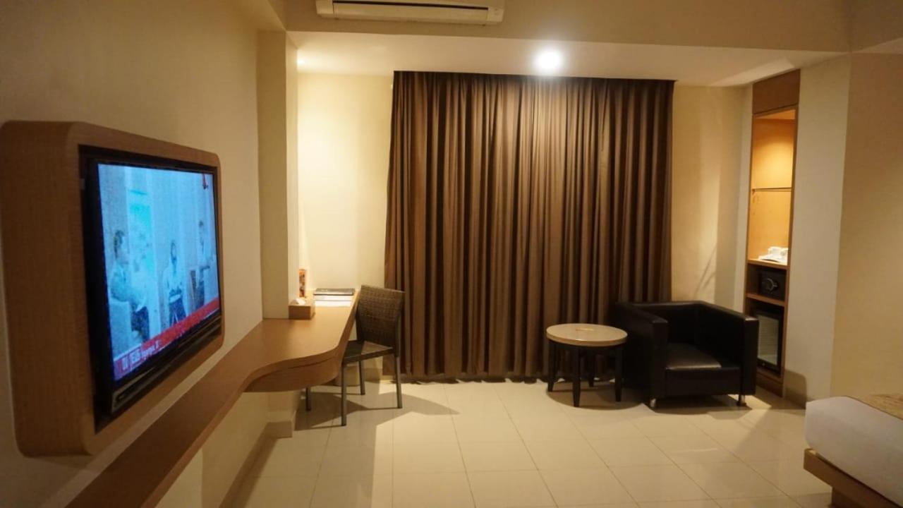 โรงแรมคอมฟอร์ตา ดูไม ภายนอก รูปภาพ